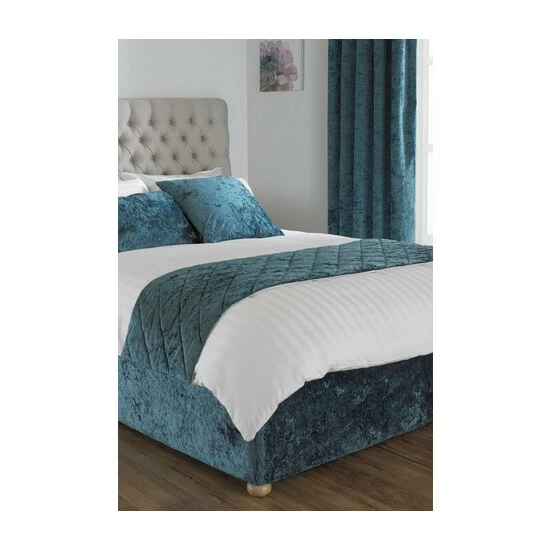 unnamed-file-450.jpg Riva Home Blue Diamond Quilted Crushed Velvet Bed Runner -Riva Home shop unnamed file 450