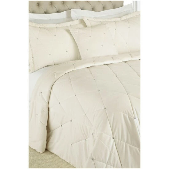 unnamed-file-452.jpg Riva Home Cream Diamanté Bedspread And Pillowsham Set -Riva Home shop unnamed file 452